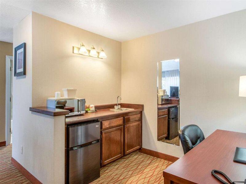 Comfort Inn Mount Shasta Area Weed Luaran gambar